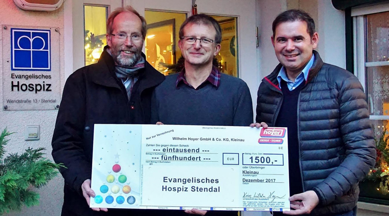 Hoyer spendet 1.500 Euro an Hospiz