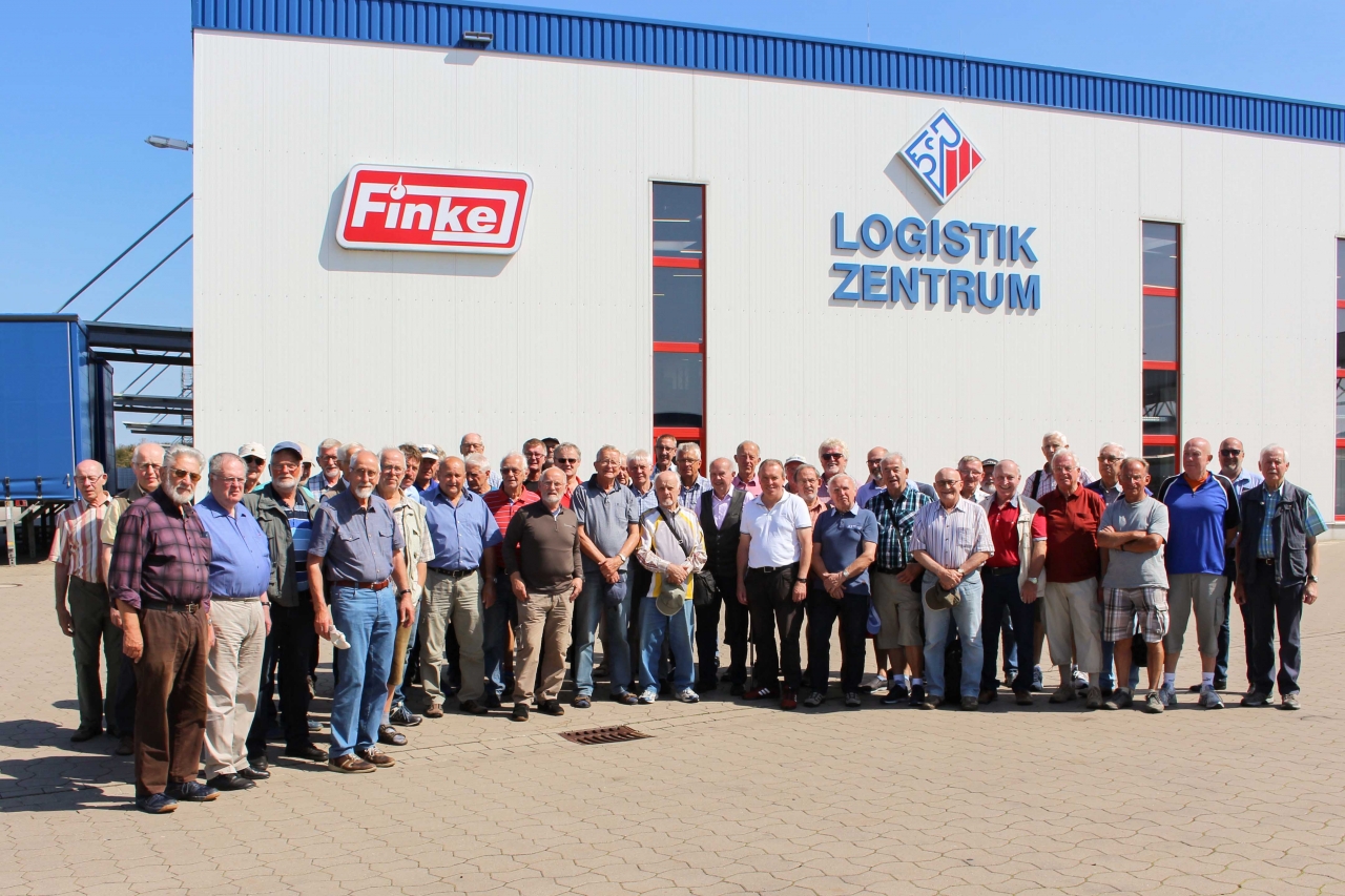Gruppe der Kirchengemeinde Scheeßel zu Gast bei Hoyer