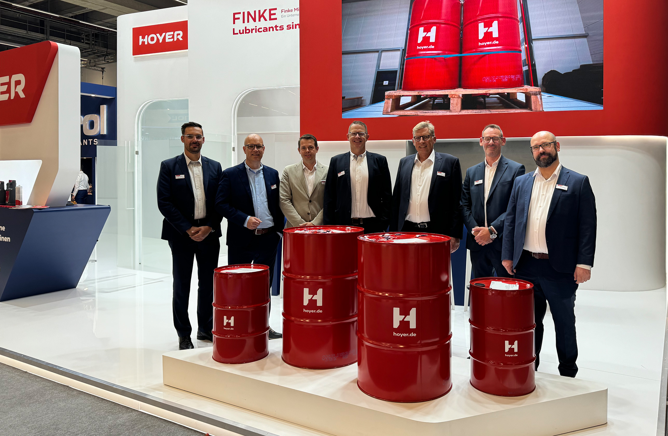 Hoyer erstmals auf der Automechanika