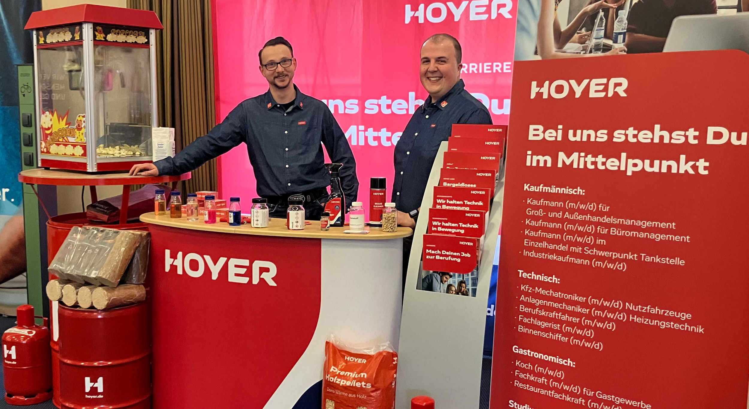 Hoyer auf der Berufsfindungsmesse der IHK Magdeburg