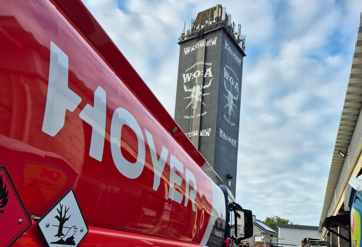 Tank-Lkw regelmäßig für das Festival unterwegs